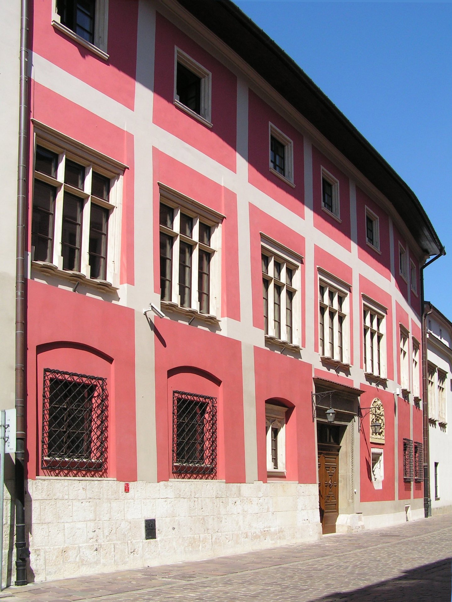 Autorstwa Cancre - Praca własna, CC BY-SA 3.0, https://commons.wikimedia.org/w/index.php?curid=2594210